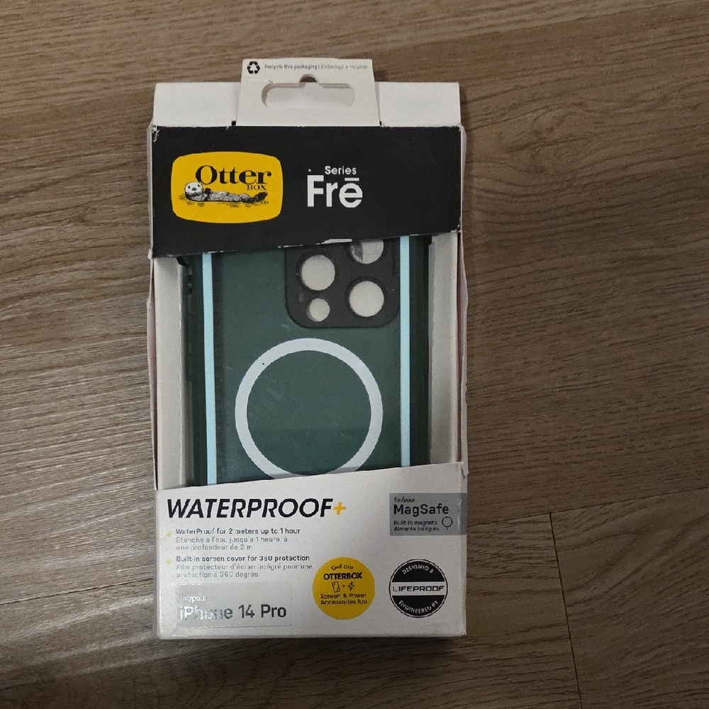 OtterBox Series Frē Waterproof Case for iPhone 14 Pro - Green